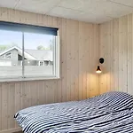 Villavilla 519 - Marielyst, Lollandfalstermon * Bøtø By