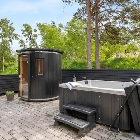 Villavilla 519 - Marielyst, Lollandfalstermon * Bøtø By